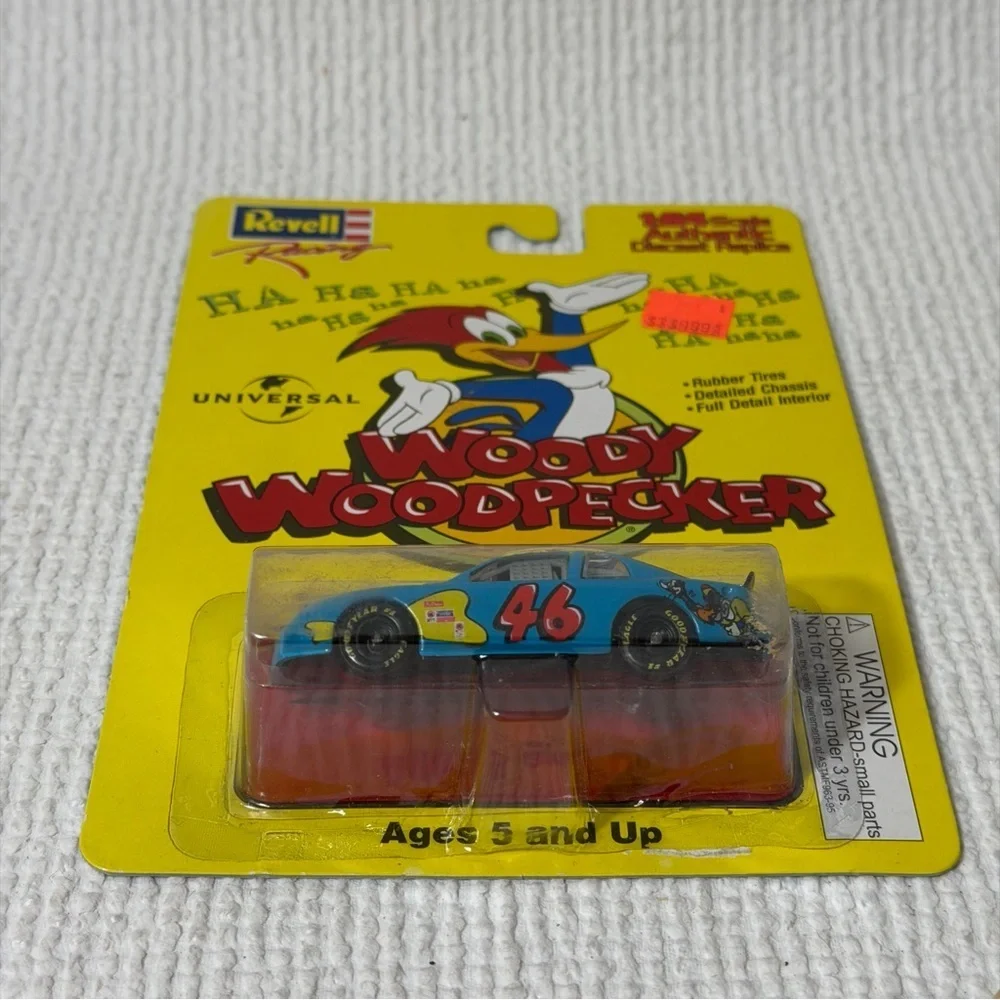 1997 REVELL WOODY WOODPECKER WALLY DALLENBACH #46 DIE CAST VEHICLE MOC